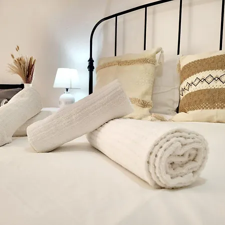 Amelia - Surf Camp Lägenhet