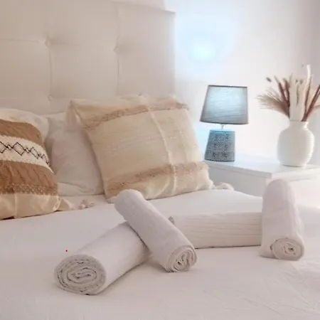 Lägenhet Amelia - Surf Camp